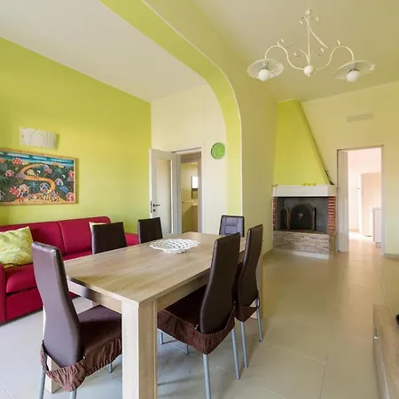 Holiday home Debora